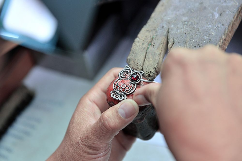 Smyckesdelar: Grunden för hållbara och vackra smycken