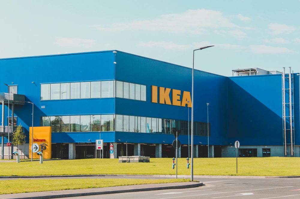 Skyltmontage  från idé till färdig skylt på plats
